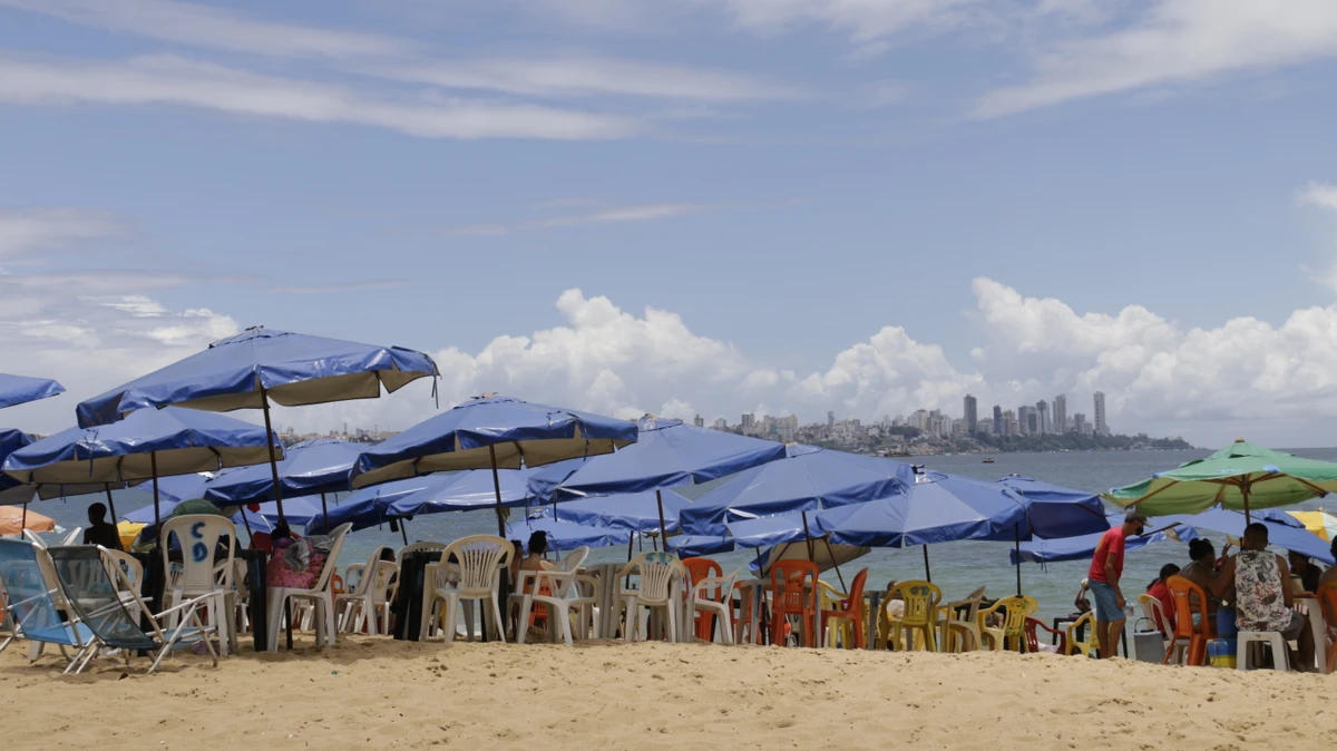 Praia da Boa Viagem por Marina Silva/Arquivo Correio