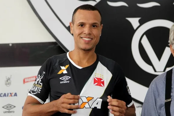 Luis Fabiano por Reprodução