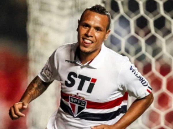 Luis Fabiano por Reproduçao