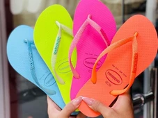 Imagem - 2026 com os dois pés na porta: saiba qual a cor ideal de Havaianas para cada signo