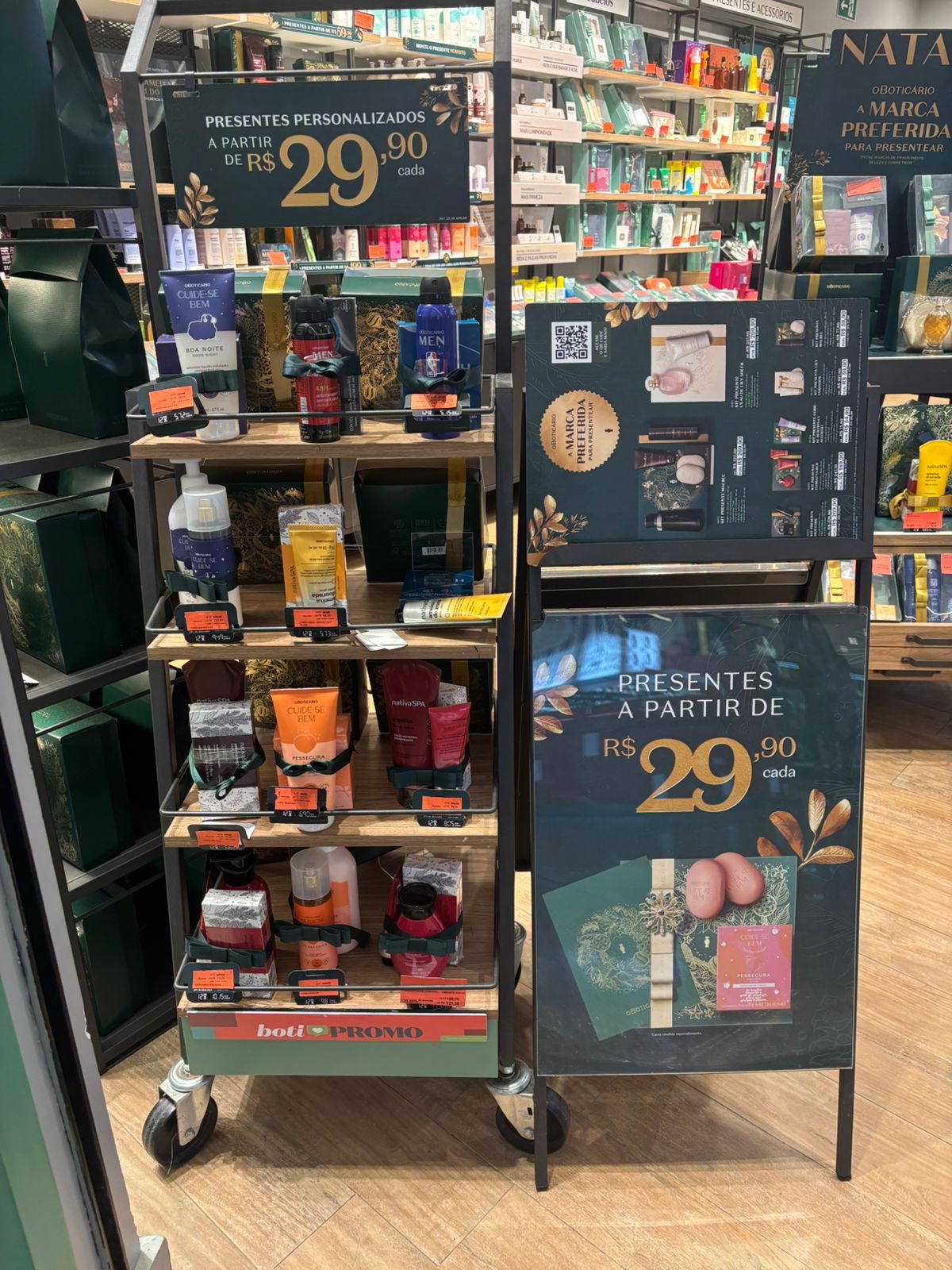 Em O Boticário do Parque Shopping Bahia, há presentes a partir de R$29,90. por Divulgação