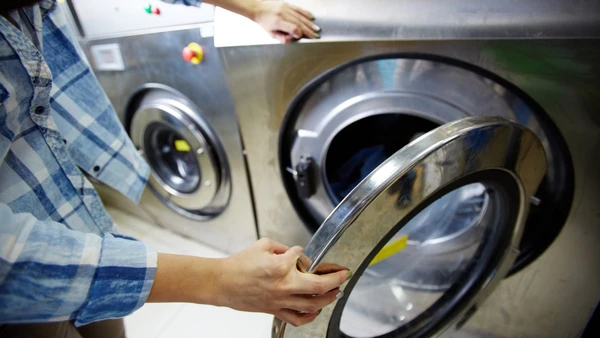 Exposição prolongada afeta peças sensíveis do eletrodoméstico