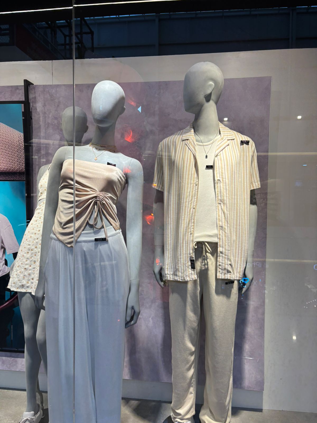 Há opções de looks na You.com do Parque Shopping Bahia por Divulgação