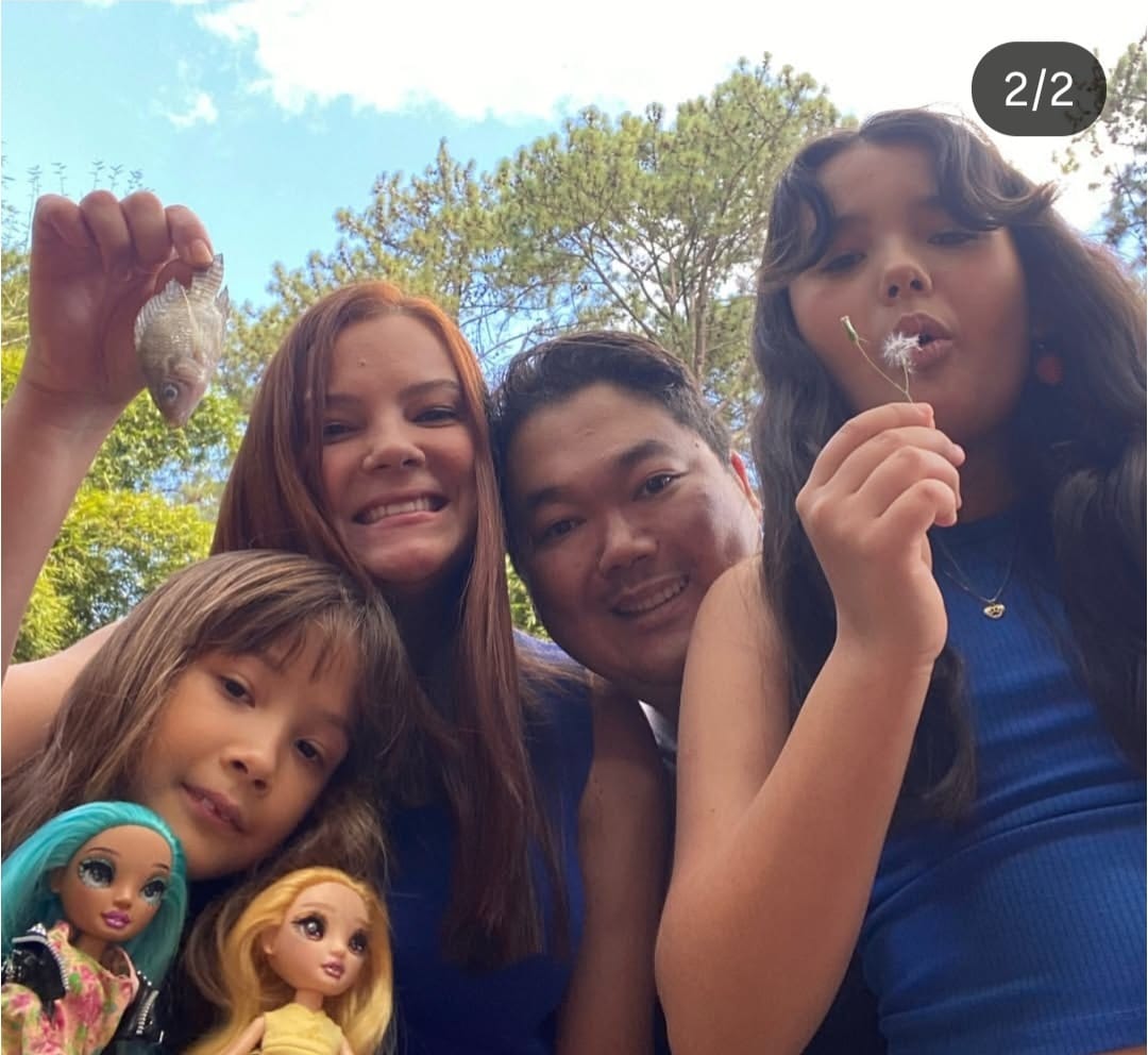 Médico morre afogado ao tentar salvar filhas no mar por Reprodução