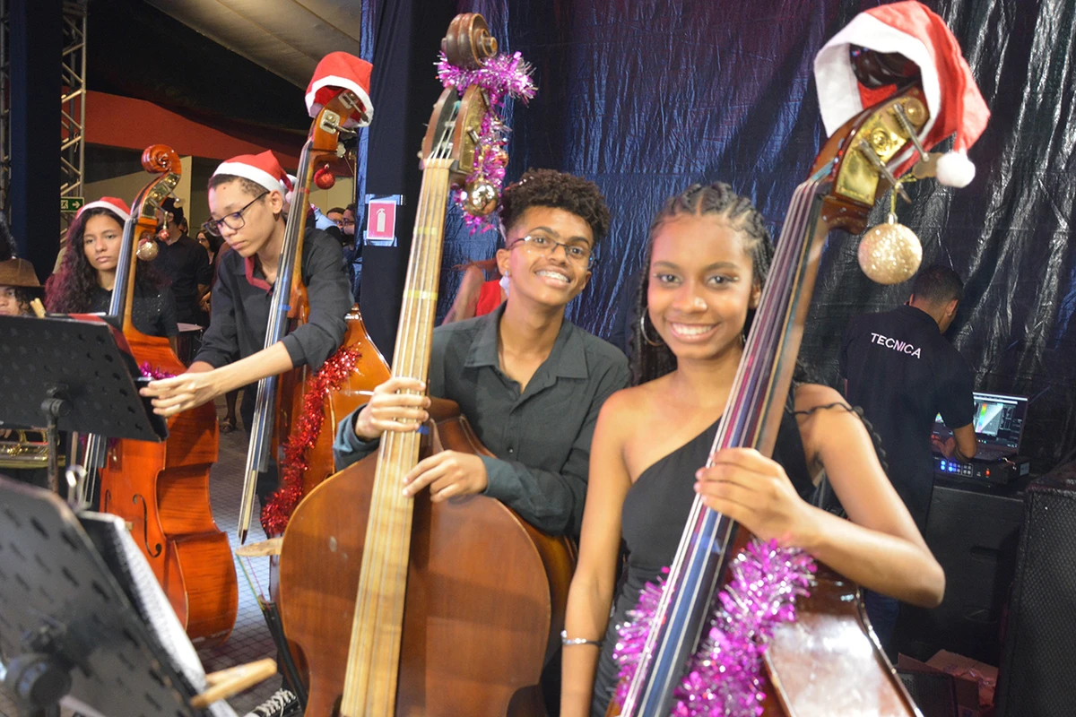 Orquestra Neogiba por Jorge Magalhães