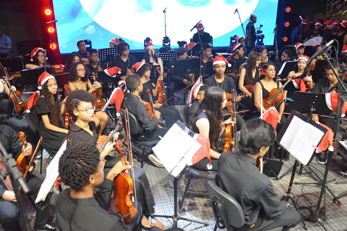 Orquestra Neogiba por Jorge Magalhães