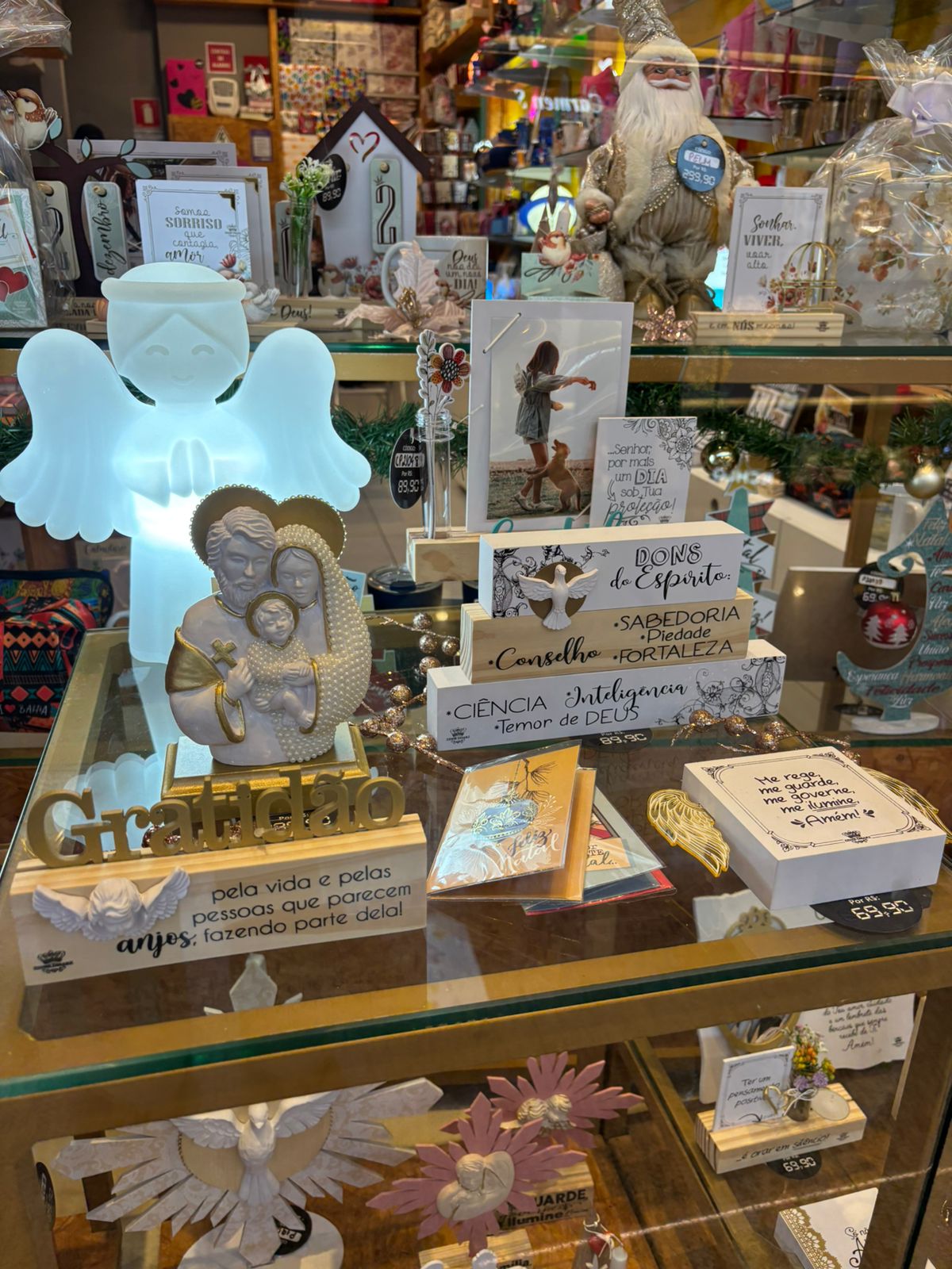 No Parque Shopping Bahia, lojas especializadas em artigos religiosos oferecem produtos a partir de R$39,90 por Divulgação