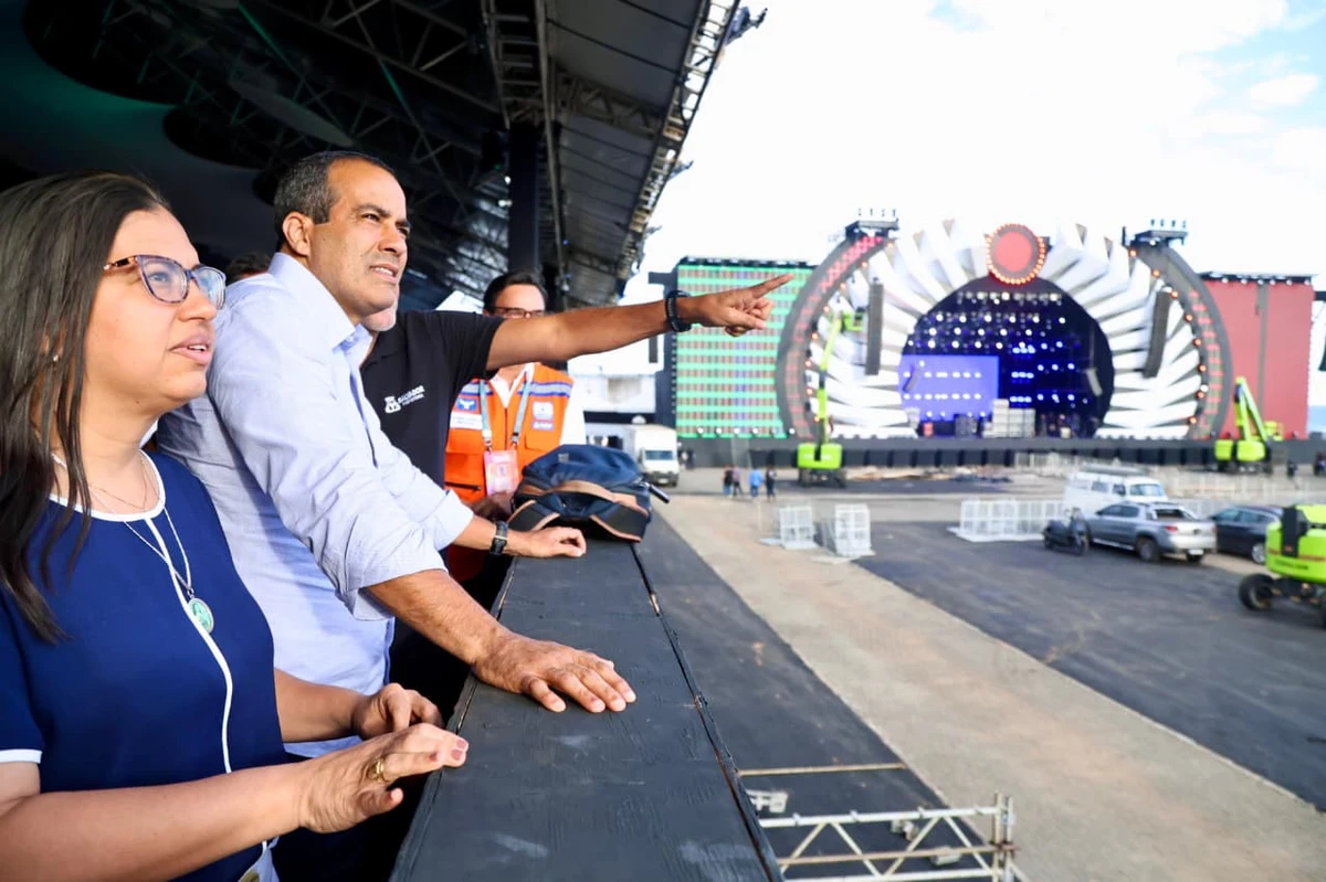 Prefeito Bruno Reis fez vistoria e anunciou serviços na Arena O Canto da Cidade por Bruno Concha/Divulgação