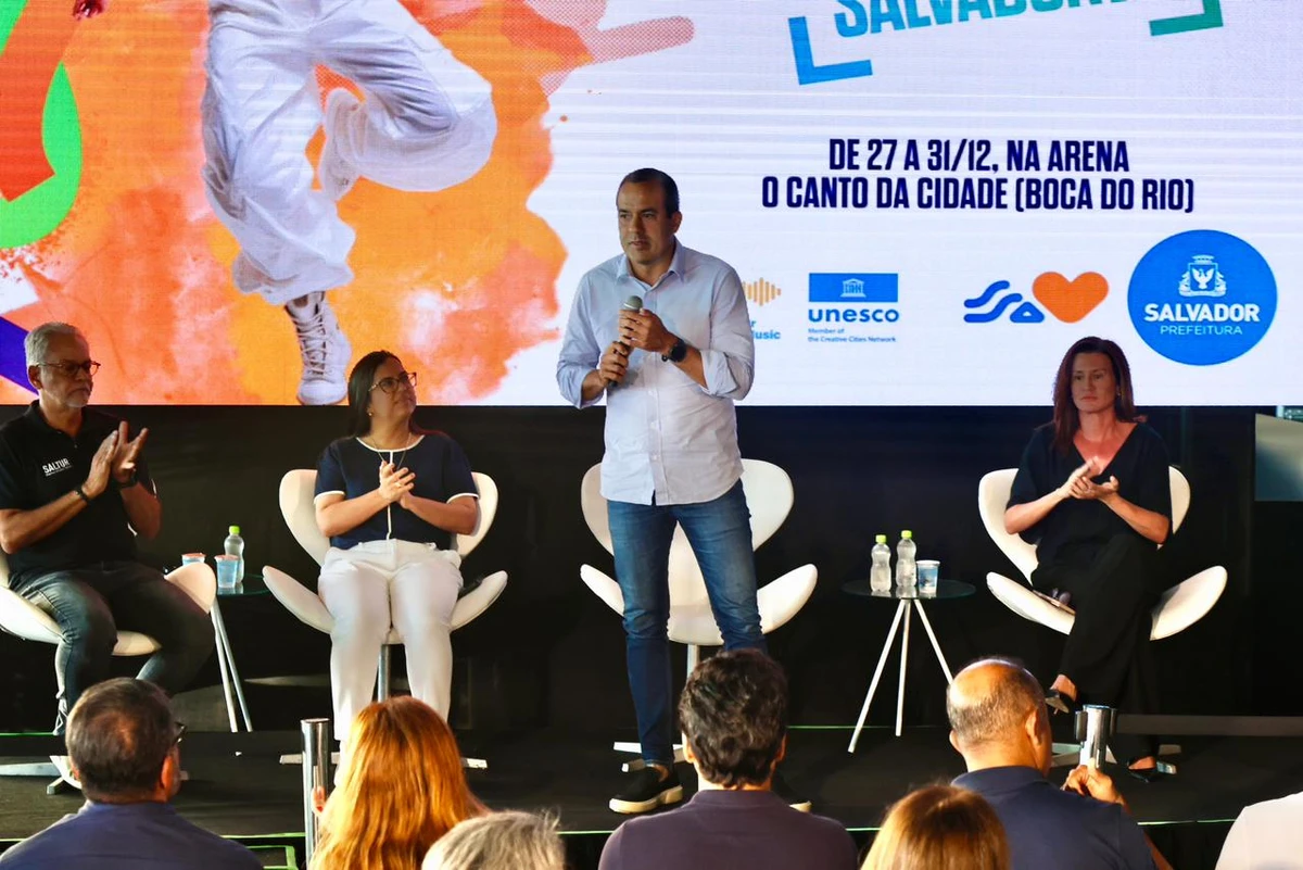 Prefeito Bruno Reis fez vistoria e anunciou serviços na Arena O Canto da Cidade por Bruno Concha/Divulgação