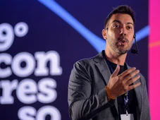 Imagem - Epidemia de exaustão: psicólogo revela como a produtividade sem limites está adoecendo o Brasil