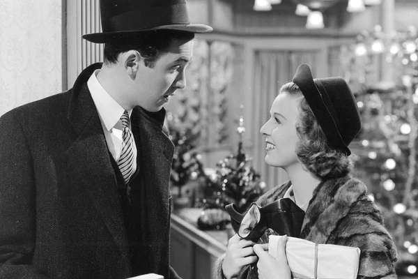 A Loja da Esquina (1940) – Belas Artes à La Carte e ClaroTV+ por Reprodução