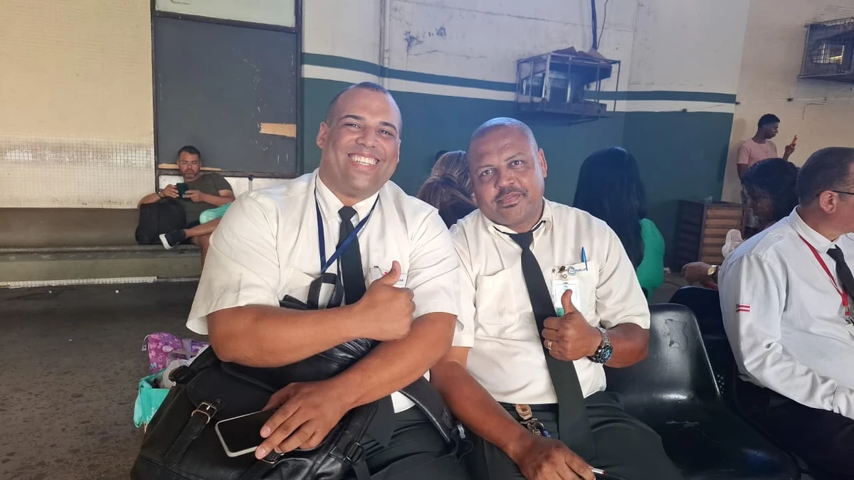 Fábio Barreto (à esquerda) e Valdecir Lessa ainda não sabem se vão passar o Natal com a família ou na estrada