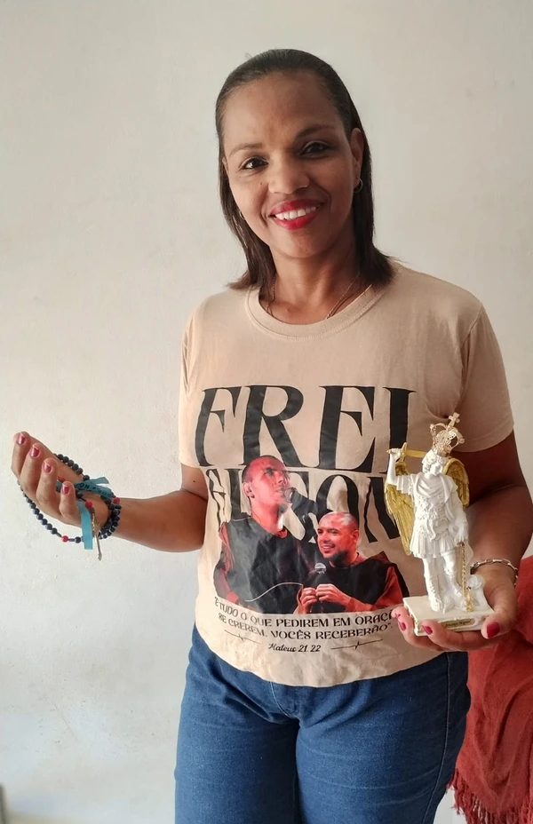Márcia de Oliveira comprou camisa personalizada para assistir ao show em Salvador por Acervo pessoal