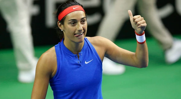 Caroline Garcia - tenista francesa se despediu das quadras em maio, encerrando trajetória no circuito  por Reprodução