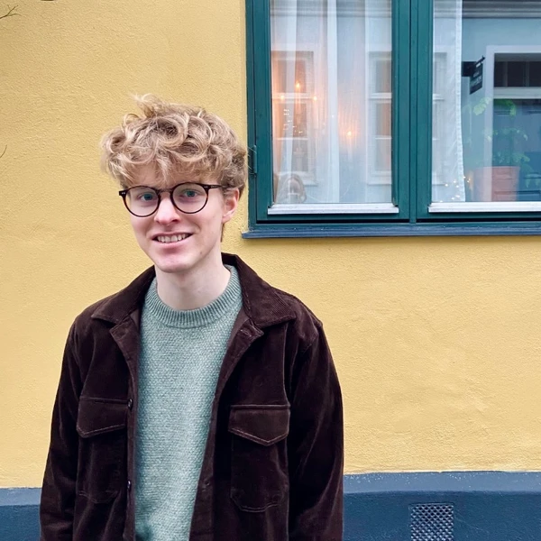 Arvid Lunnemark: 26 anos
Fortuna: US$ 1,3 bilhão
Origem da riqueza: Software de IA
Cofundador da Cursor. por Reprodução