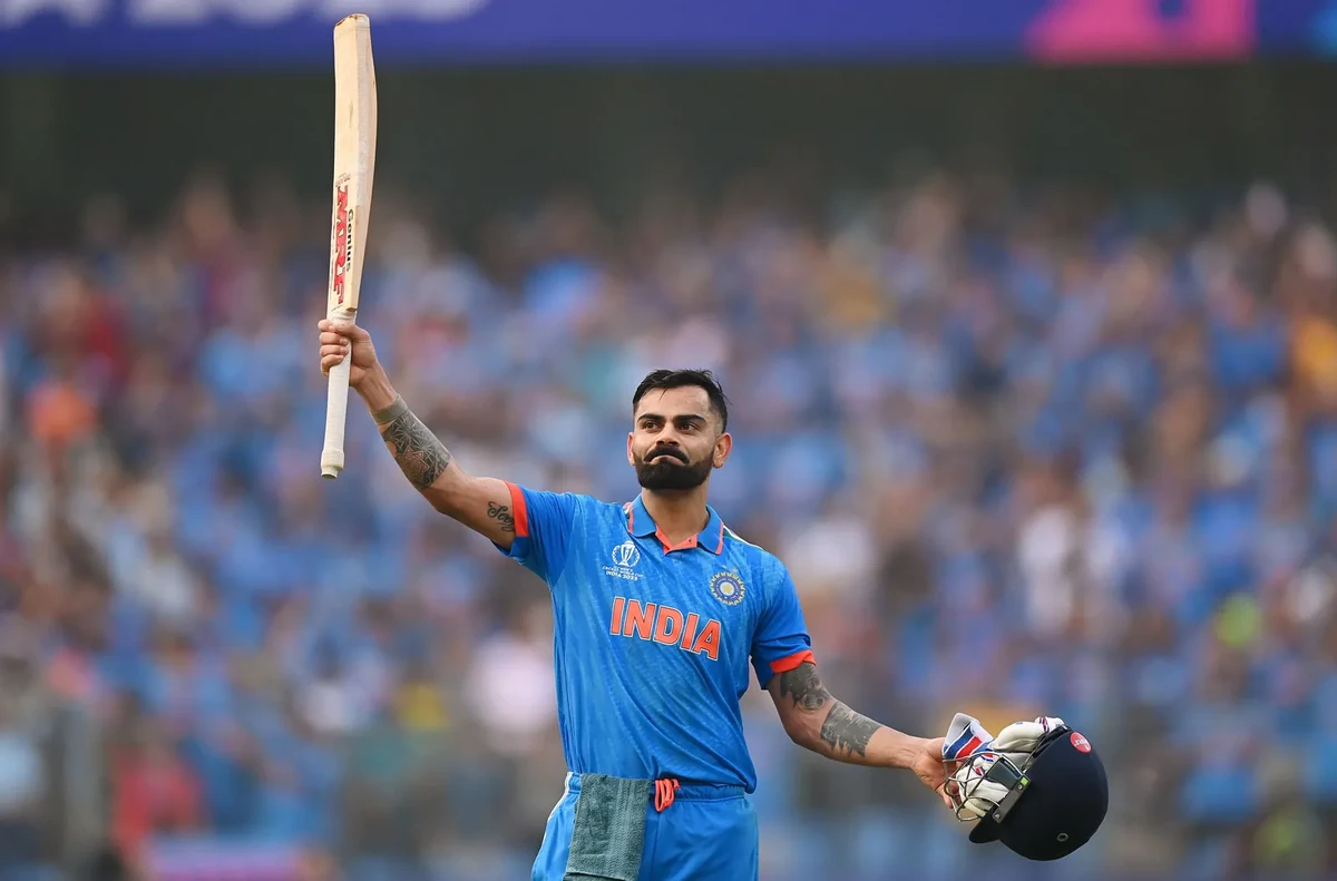 Virat Kohli - um dos maiores nomes do críquete, aposentou‑se do Test cricket em maio por Divulgação