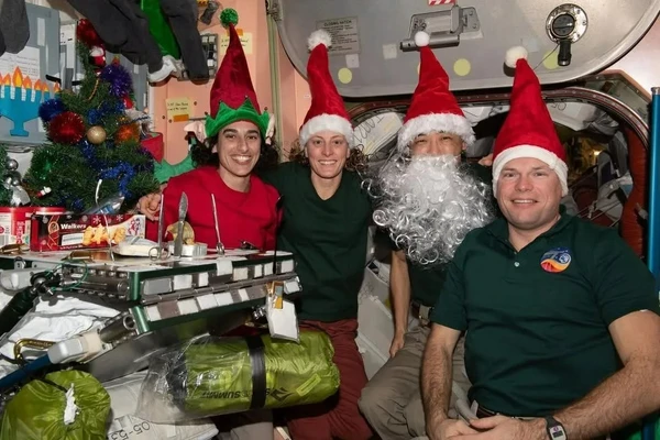 Astronautas e sua comemoração de Natal