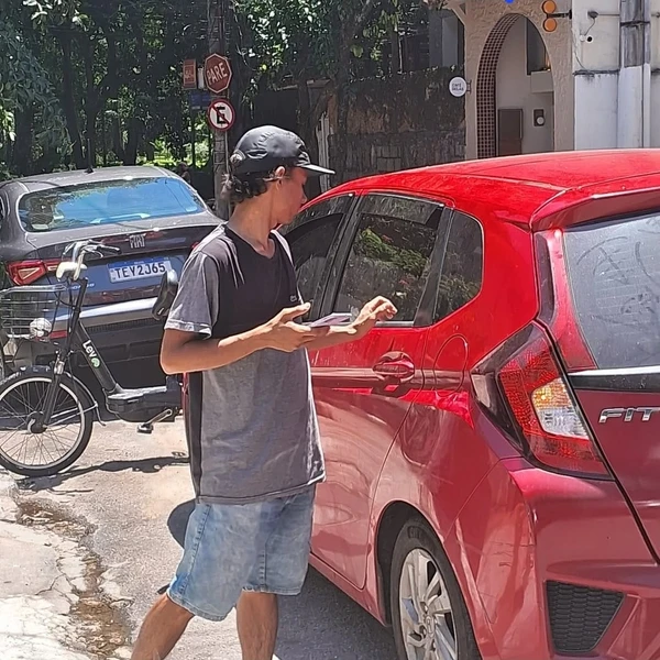 Chef premiada denuncia furto de ceias por motorista de aplicativo e prejuízo de R$ 4 mil