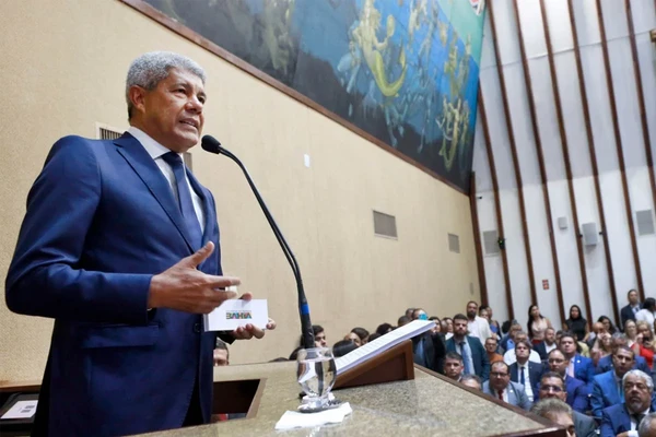 Governador Jerônimo Rodrigues na Alba