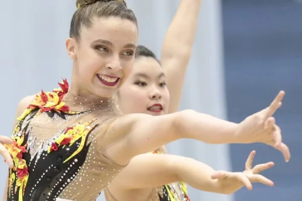 Isabelle Marciniak por Reprodução