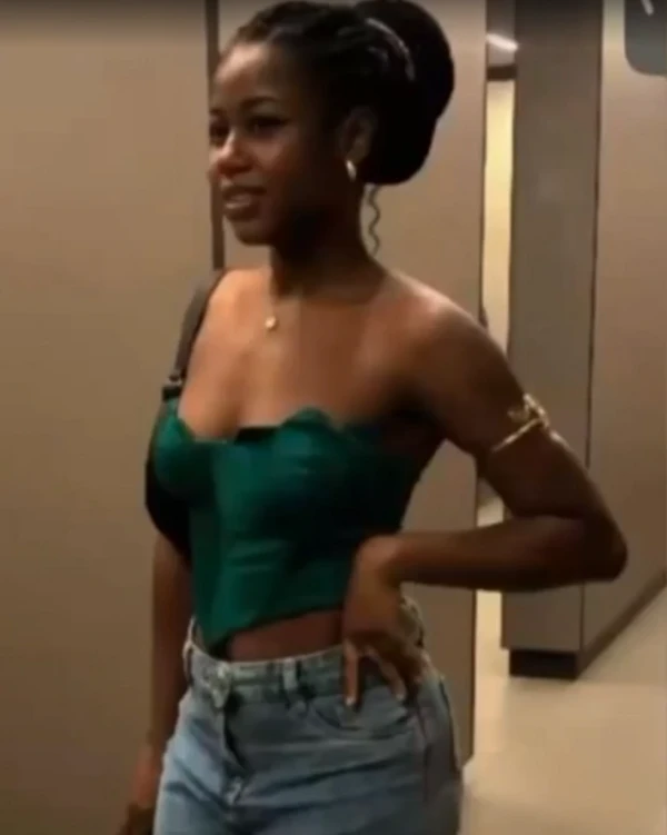 Lívia Denise Dias de Souza por Reprodução