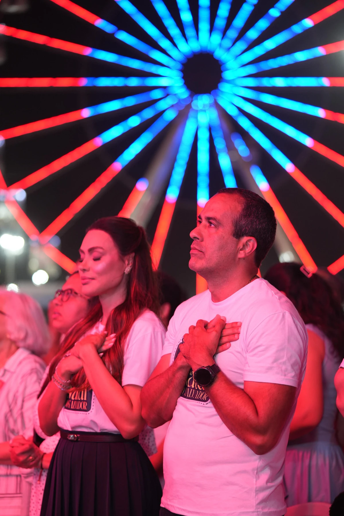 Prefeito Bruno Reis e primeira dama, Rebeca Cardoso, no show de Frei Gilson, no Natal de Salvador 2025 por Betto Jr./Secom Prefeitura de Salvador