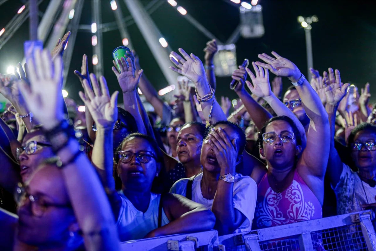 Show de Frei Gilson no Natal de Salvador 2025 por Arisson Marinho/CORREIO