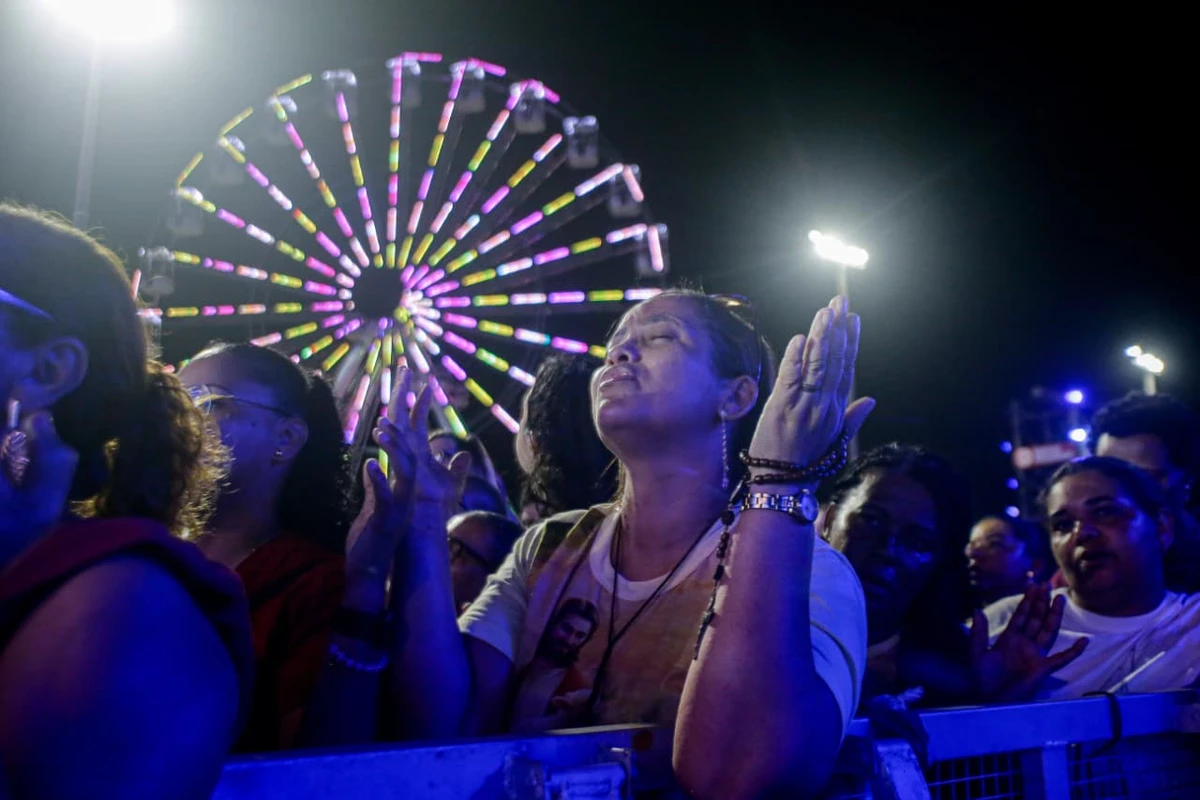 Show de Frei Gilson no Natal de Salvador 2025 por Arisson Marinho/CORREIO