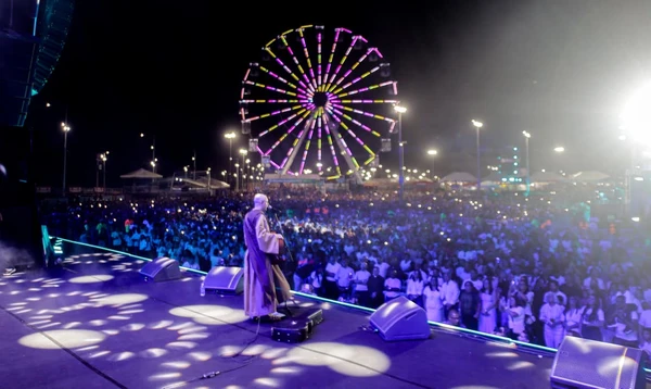 Show de Frei Gilson no Natal de Salvador 2025 por Arisson Marinho/CORREIO