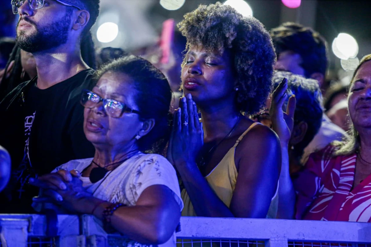 Show de Frei Gilson no Natal de Salvador 2025 por Arisson Marinho/CORREIO