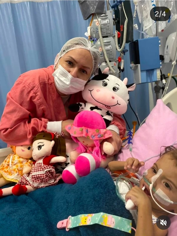 Siamesa que foi separada em Goiânia morre na véspera de Natal: 'Uma dor imensa para todos nós' por Reprodução