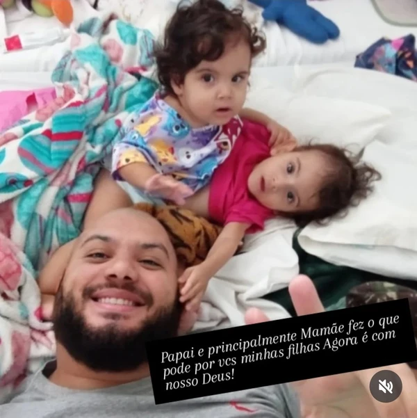 Siamesa que foi separada em Goiânia morre na véspera de Natal: 'Uma dor imensa para todos nós' por Reprodução