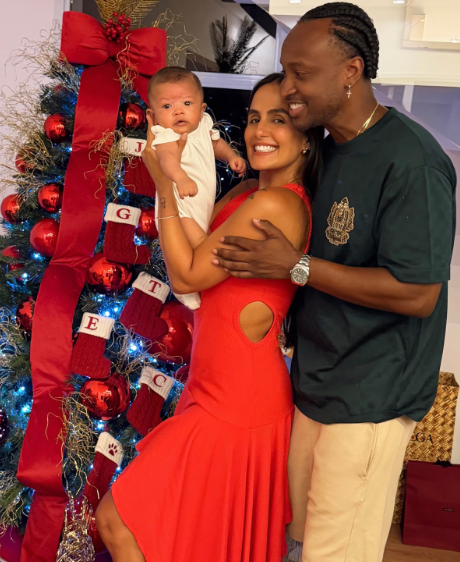 Thiaguinho, Carol Peixinho e Bento por Reprodução