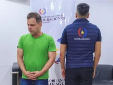 Imagem - Ex-diretor da PRF levou pitbull e sacos de ração em fuga para Paraguai