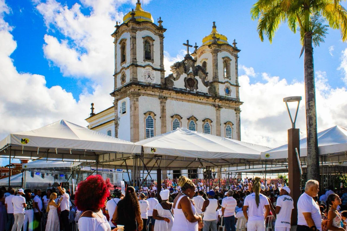 Fiéis celebram a tradicional Sexta-Feira da Gratidão 