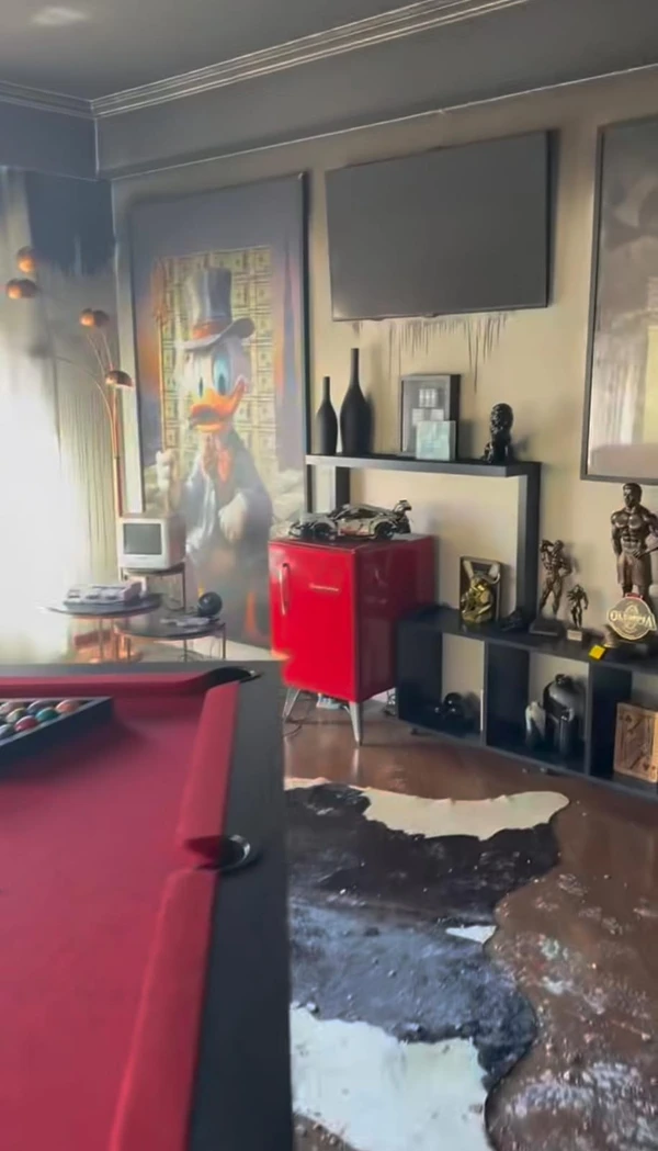 Lutador e influenciador Rafael Rey e esposa pulam do 2º andar de casa para escapar de incêndio por Reprodução/Redes Sociais 