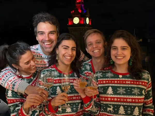 Natal dos Famosos 2025: Tadeu Schmidt e família  por Reprodução/Redes Sociais 