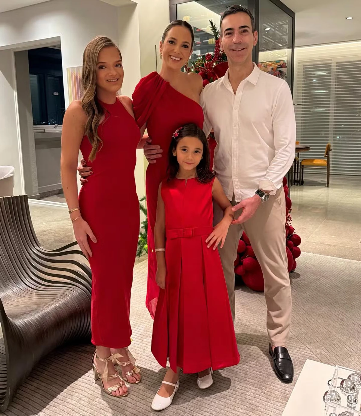 Natal dos Famosos 2025: Ticiane Pinheiros, Rafa, Manu e César Tralli  por Reprodução/Redes Sociais 