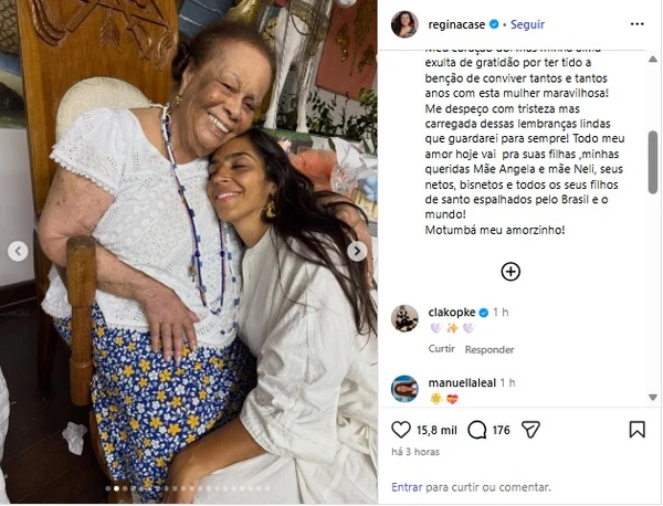 Regina Casé presta homenagem a Mãe Carmen do Gantois por Reprodução/Redes Sociais 