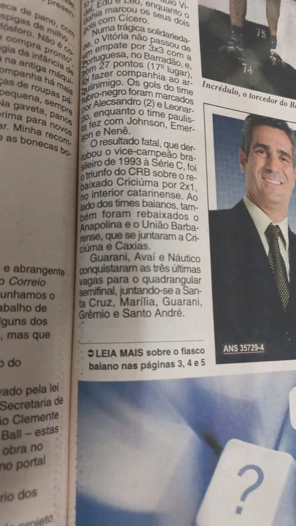 "Um futebol de terceira" foi a capa do caderno de esportes do Correio no dia 11 de setembro de 2005 por Alan Pinheiro/CORREIO