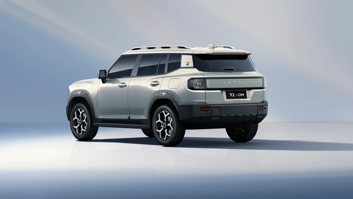 Esse modelo também é impulsionado por dois motores por Divulgação 