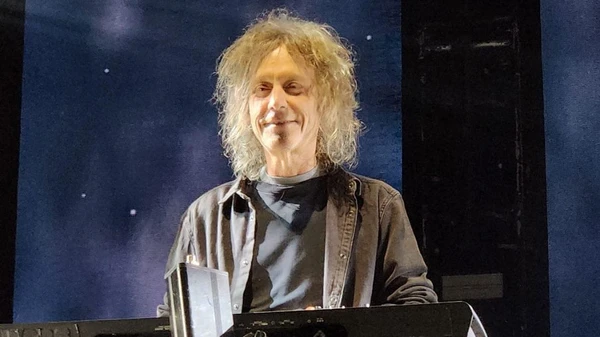 Perry Bamonte, músico da banda The Cure por Reprodução/Vicky Zamorsky