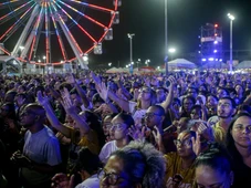 Imagem - Edson Gomes, Claudia Leitte, Pablo, Simone Mendes: siga AO VIVO os shows do Festival Virada Salvador 2026