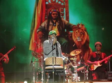 Imagem - Edson Gomes reina absoluto na Virada Salvador