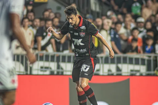 Claudinho  por Victor Ferreira/EC Vitória