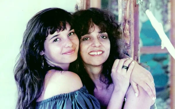 Daniella e Gloria Perez 