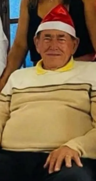  Olivio, a família e passageiros da minivan morreram carbonizados no acidente por Reprodução