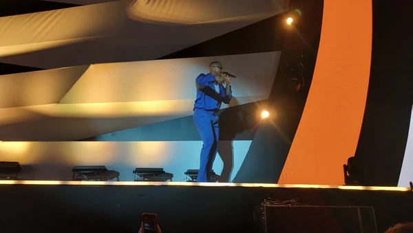 Léo Santana apostou em repertório repleto de nostalgia em primeiro dia do Festival Virada Salvador por Alan Pinheiro/CORREIO