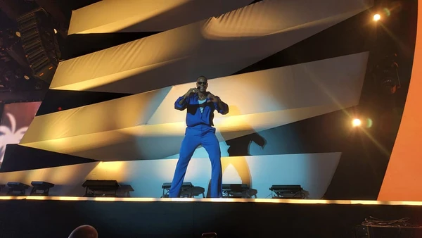 Léo Santana apostou em repertório repleto de nostalgia em primeiro dia do Festival Virada Salvador por Alan Pinheiro/CORREIO