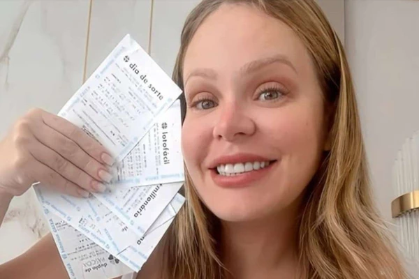 Paulinha Liere realiza bolões através das redes sociais